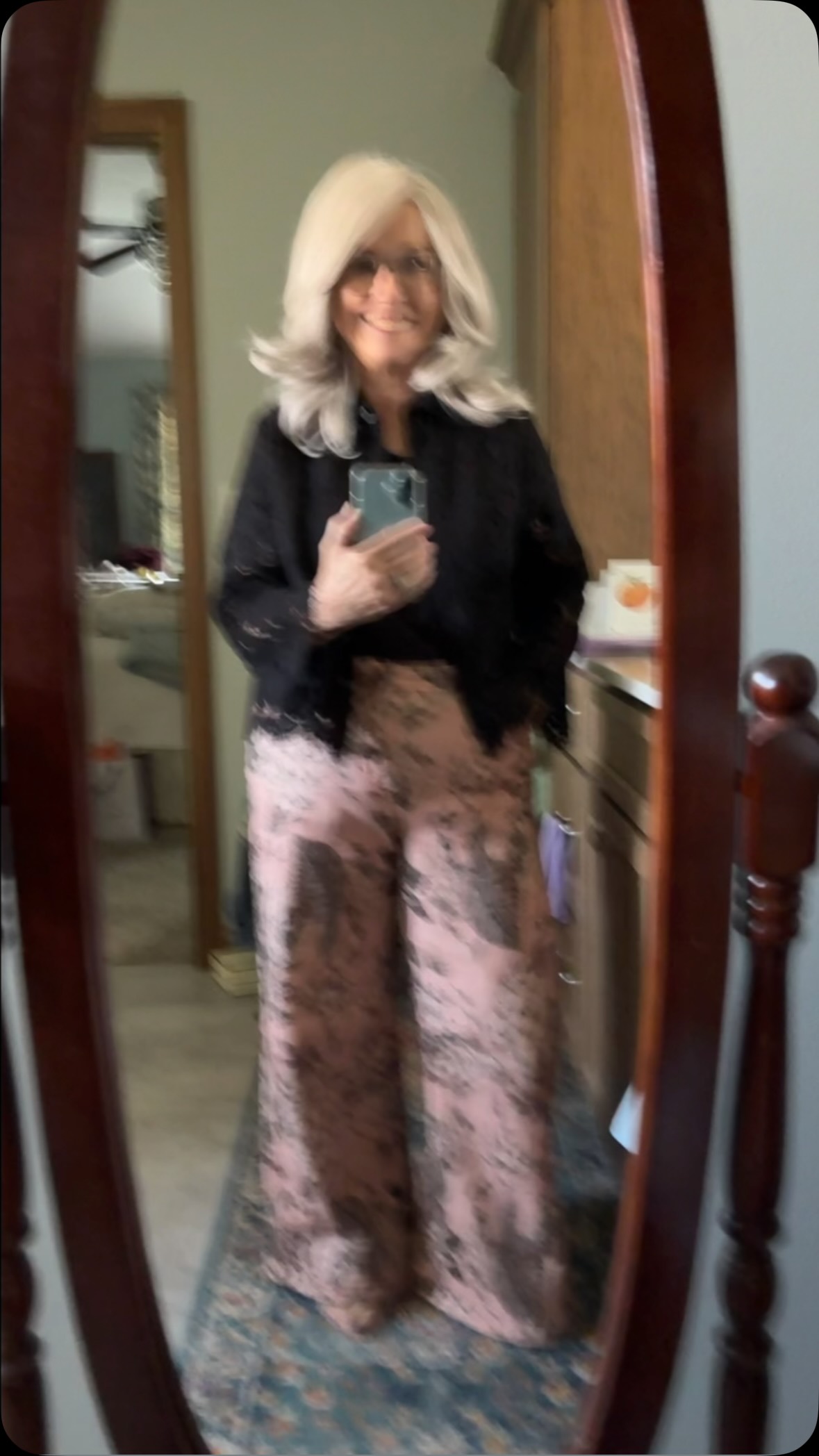 If it’s Tuesday…and it is, it’s time to head to the old blog and link up for Fashion Files!  You can see what I’ve been doing this past week, too! #fashionfiles #oversixtyandfabulous #wiglifestyle💋 #silversisters #latesixtiesstyle